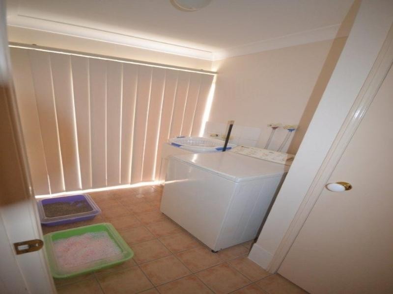 20 Tracey Street, Wynnum West QLD 4178