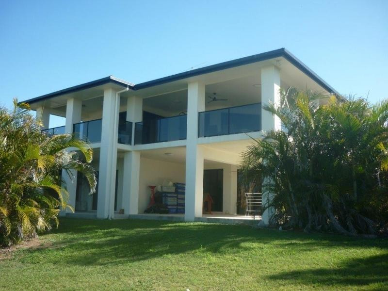 18 Alverna Close, Wynnum QLD 4178