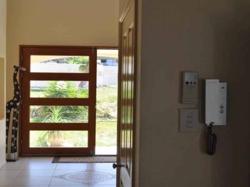 18 Alverna Close, Wynnum QLD 4178