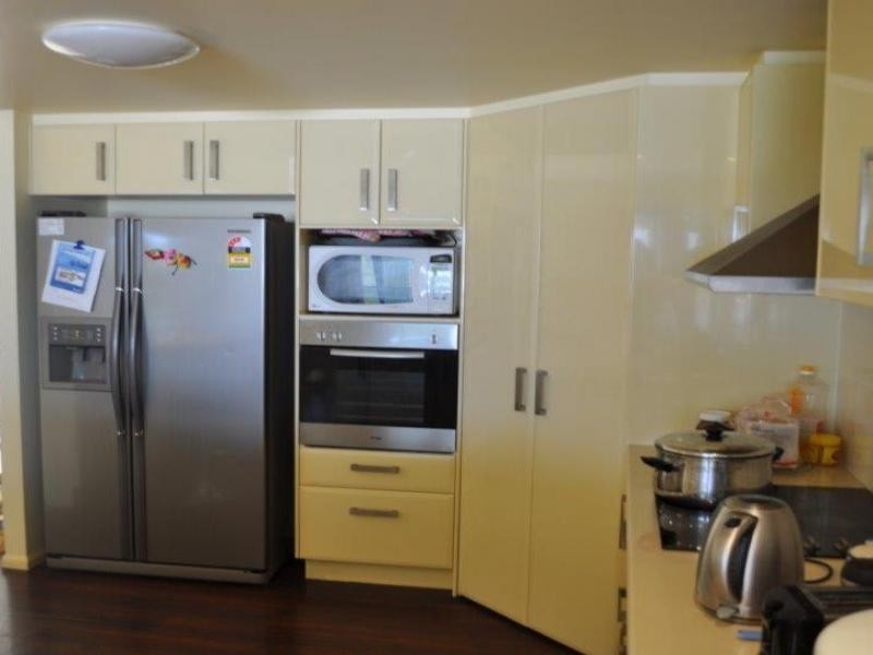 18 Alverna Close, Wynnum QLD 4178