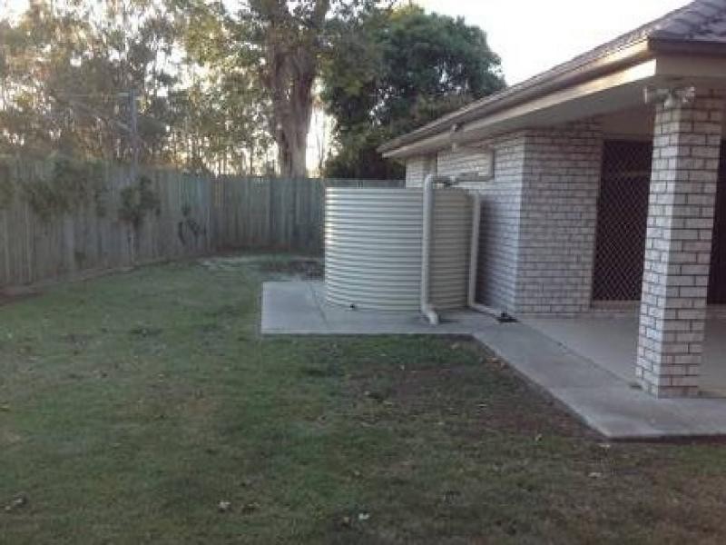 86 Haylock Street, Wynnum QLD 4178