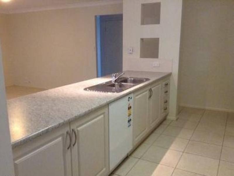 86 Haylock Street, Wynnum QLD 4178