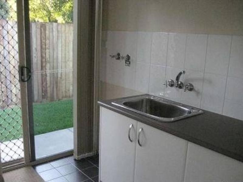 86 Haylock Street, Wynnum QLD 4178