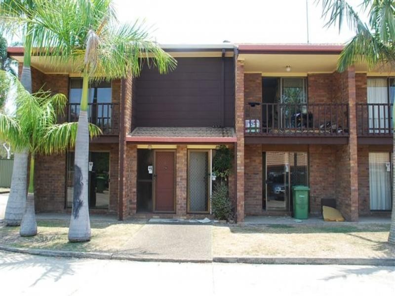 4/2 Heather Street, Logan Central QLD 4114