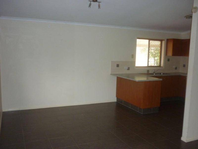 77 Queenscourt Road, Alexandra Hills QLD 4161