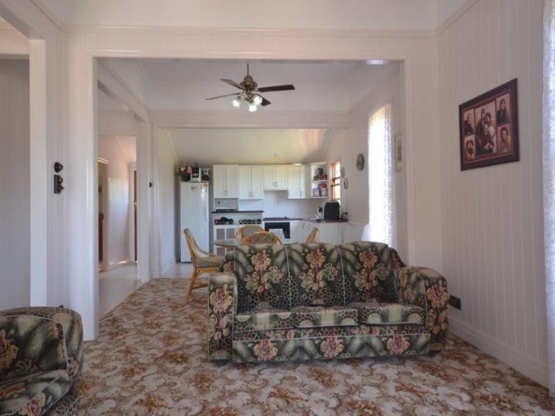 57 Marine Parade, Redcliffe QLD 4020