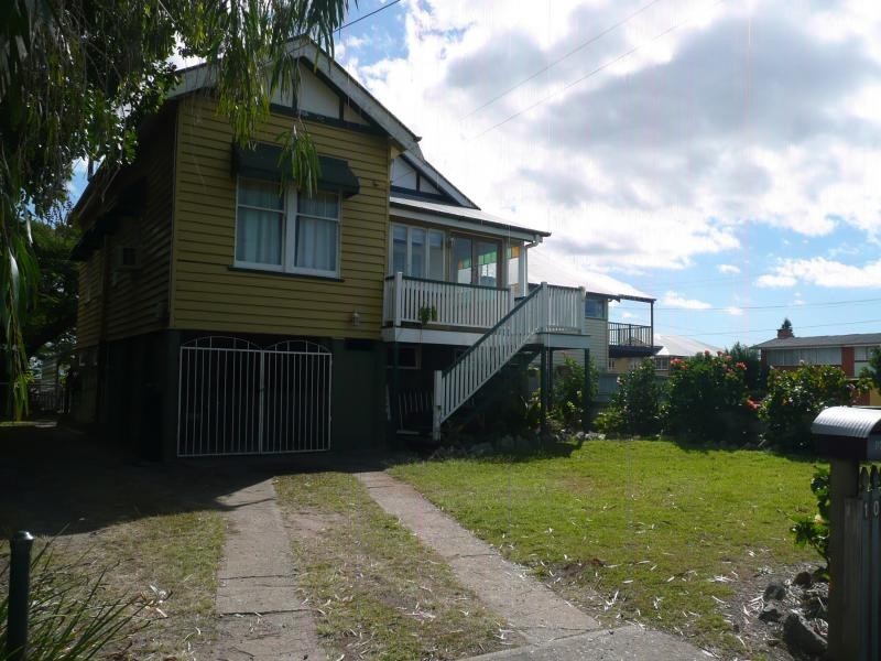 108 Gordon Parade, Manly QLD 4179