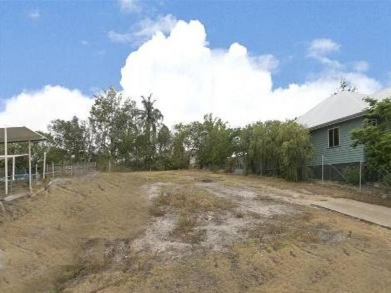 58 Barrinia Street, Manly QLD 4179