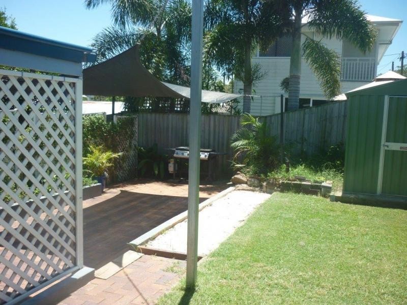 87 Adam Street, Wynnum QLD 4178