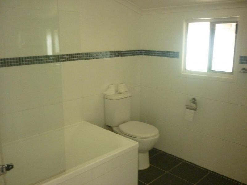 87 Adam Street, Wynnum QLD 4178