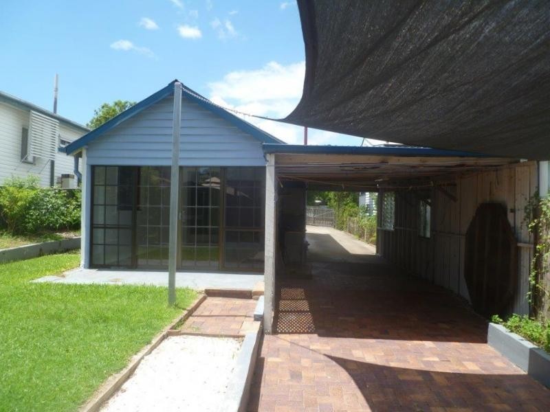 87 Adam Street, Wynnum QLD 4178