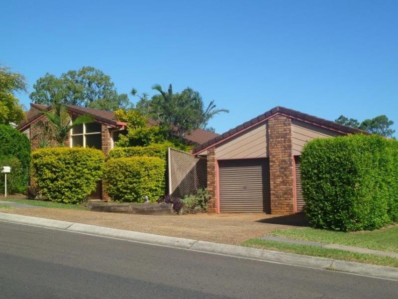 4 Network Drive, Wynnum West QLD 4178
