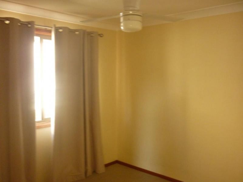4 Network Drive, Wynnum West QLD 4178