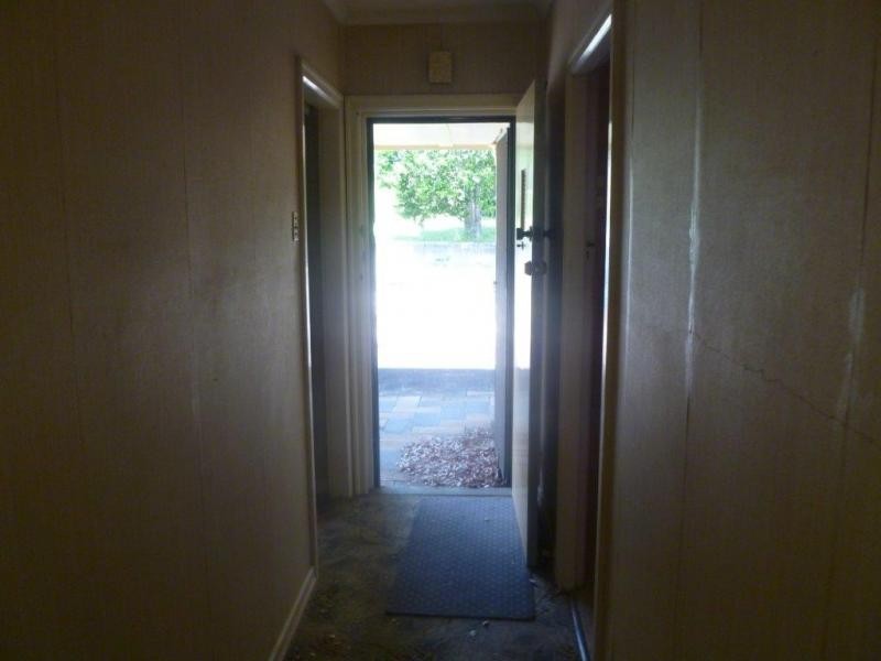 54  Oxley Drive, Holland Park QLD 4121