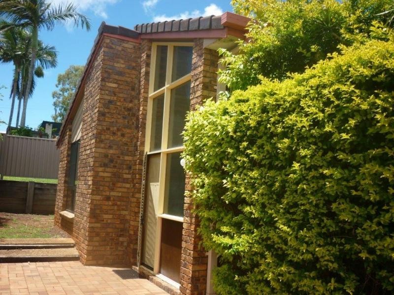 4 Network Drive, Wynnum West QLD 4178