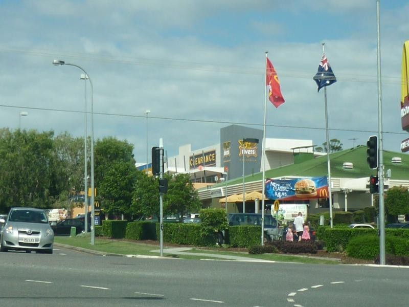 4 Network Drive, Wynnum West QLD 4178