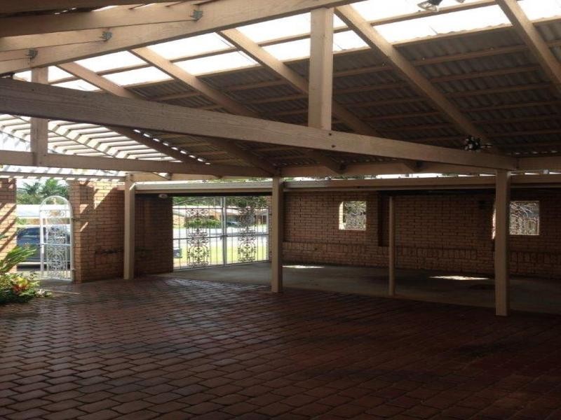 77 Radford Road, Manly West QLD 4179