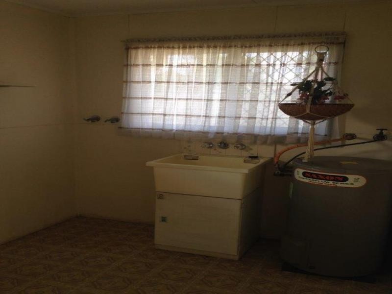 77 Radford Road, Manly West QLD 4179
