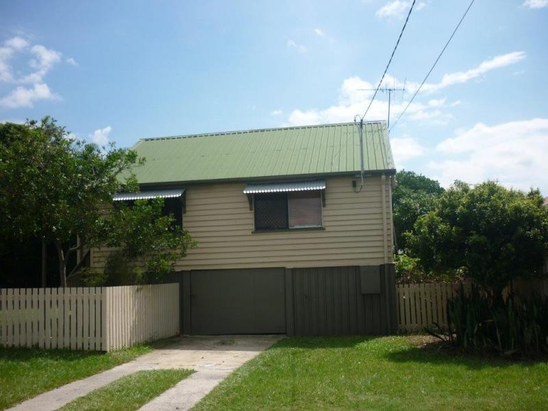 7 Violet Street, Wynnum QLD 4178