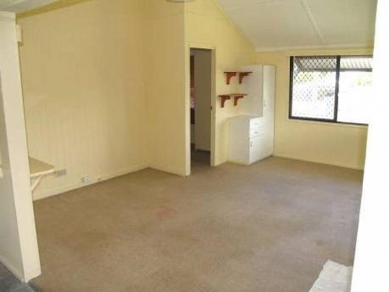 7 Violet Street, Wynnum QLD 4178