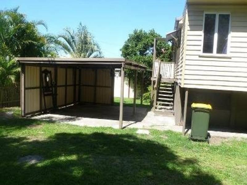 7 Violet Street, Wynnum QLD 4178