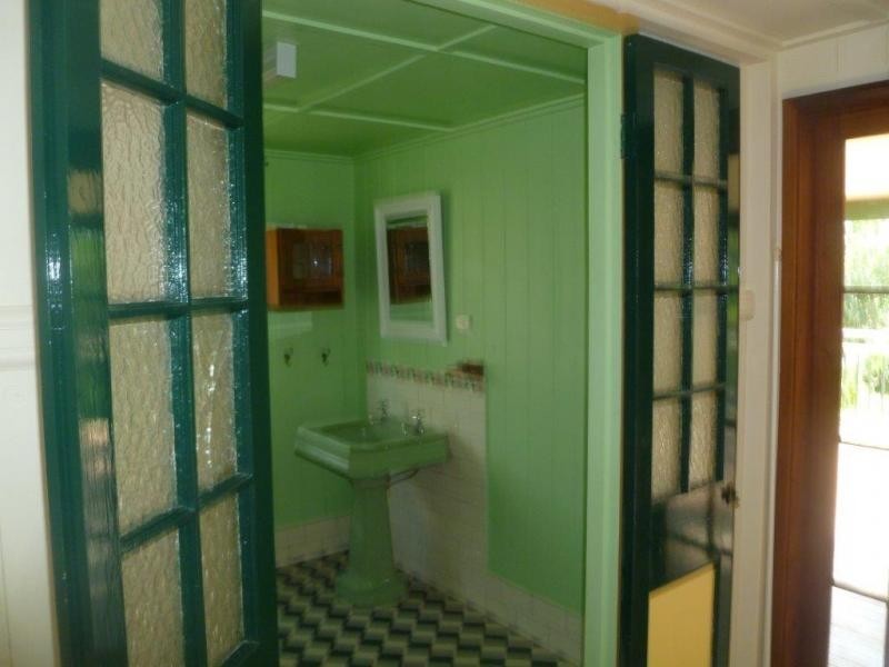 90 Gordon Parade, Manly QLD 4179