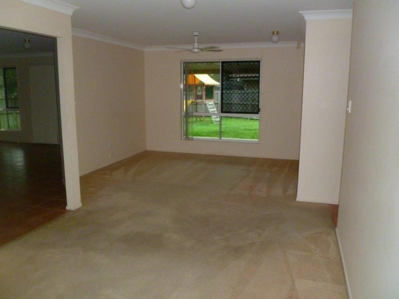 5 Rene Court, Wynnum West QLD 4178