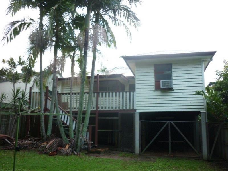 22 Wassell Street, Wynnum QLD 4178