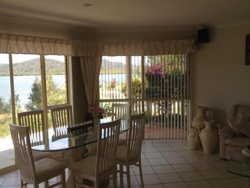 86 Canaipa Point Drive, Russell Island QLD 4184