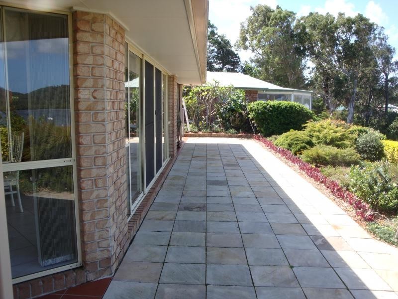 86 Canaipa Point Drive, Russell Island QLD 4184