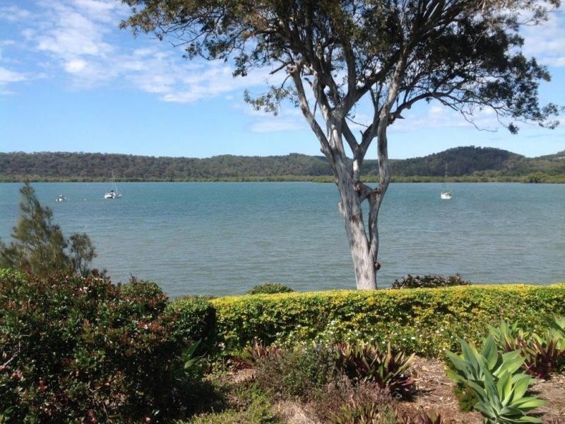 86 Canaipa Point Drive, Russell Island QLD 4184