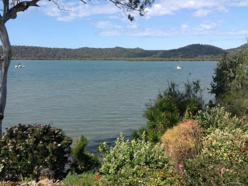 86 Canaipa Point Drive, Russell Island QLD 4184