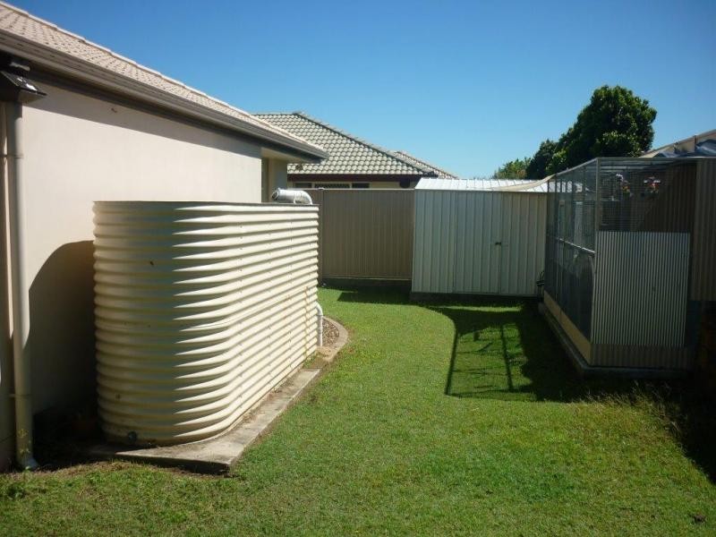 126 Ropley Road, Wynnum West QLD 4178