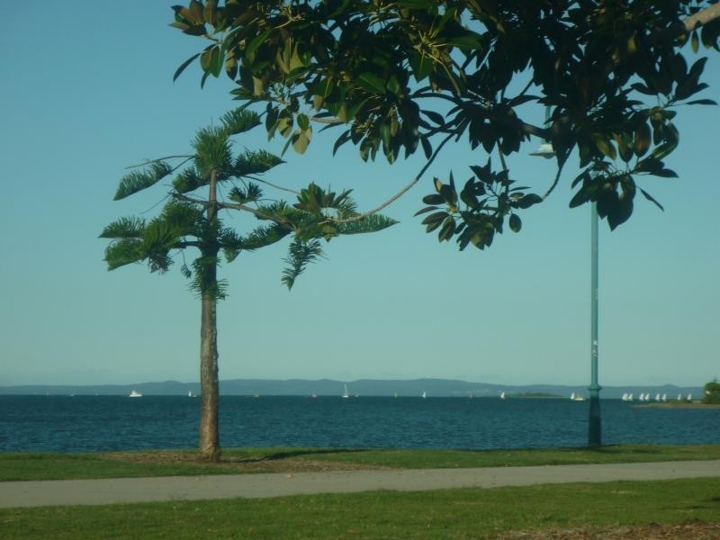 2/87 Bride Street, Wynnum QLD 4178