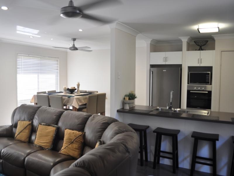 11/74 Plaza Street, Wynnum West QLD 4178