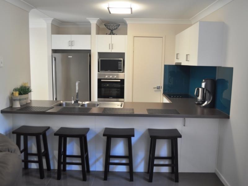 11/74 Plaza Street, Wynnum West QLD 4178