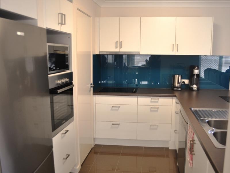 11/74 Plaza Street, Wynnum West QLD 4178