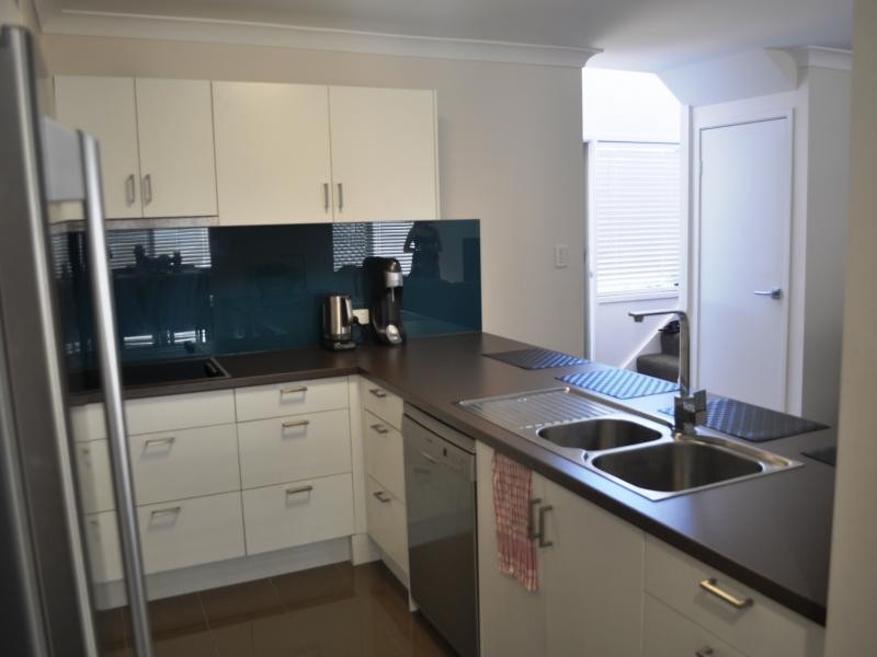 11/74 Plaza Street, Wynnum West QLD 4178