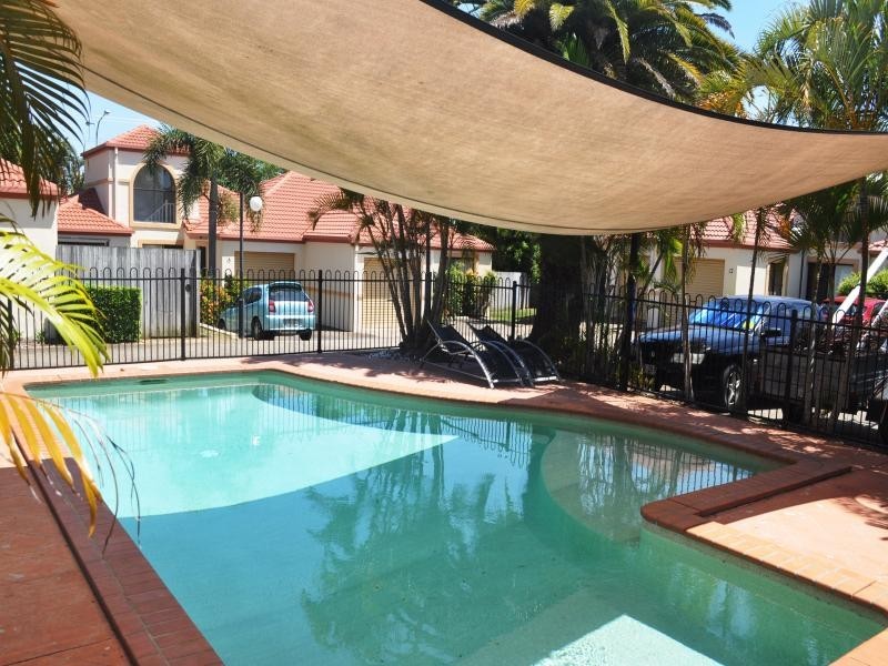 11/74 Plaza Street, Wynnum West QLD 4178