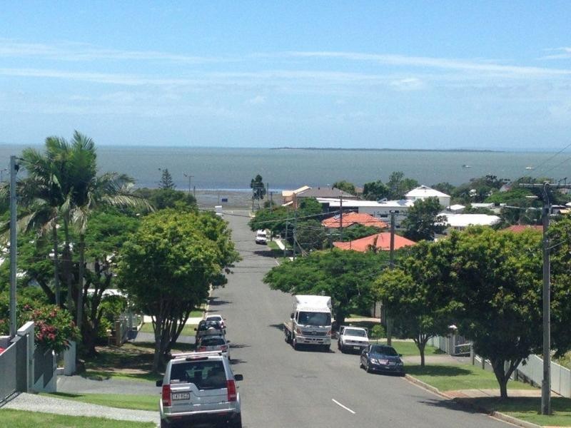 54 Uplands Terrace, Wynnum QLD 4178