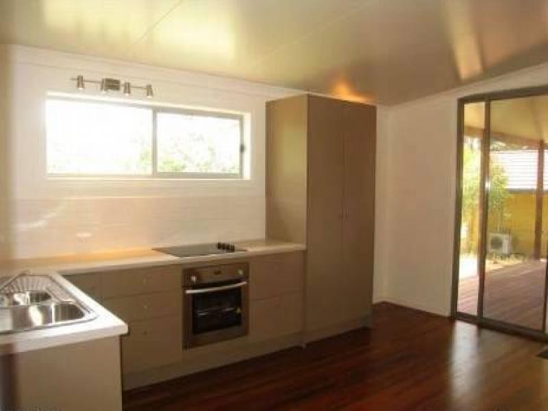 44 Guthrie Street, Russell Island QLD 4184