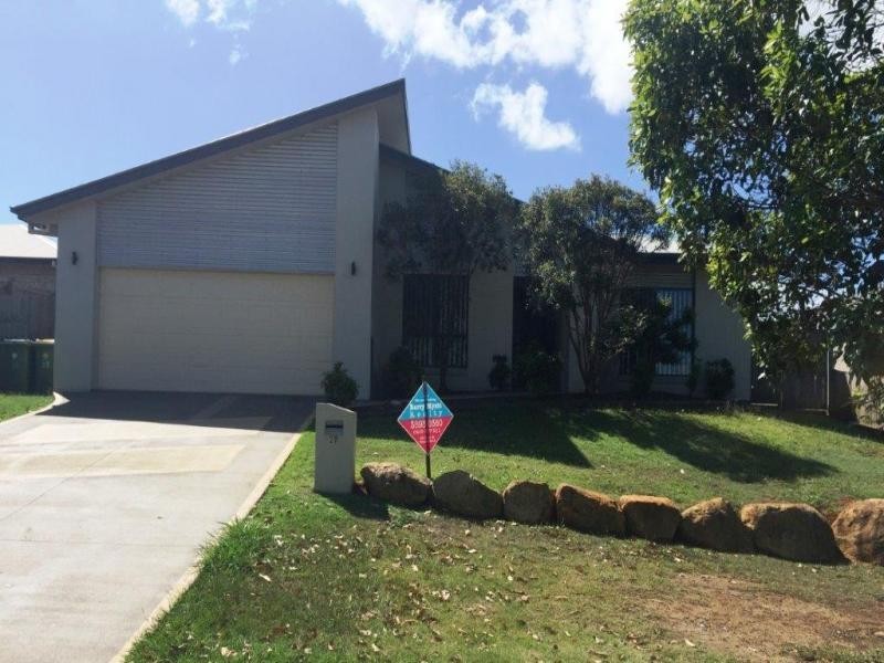 27 Cole Street, Redland Bay QLD 4165