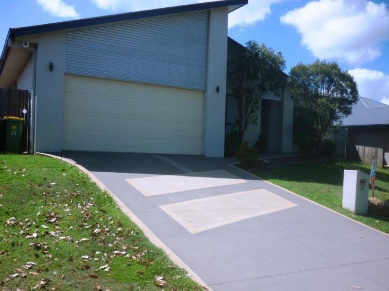 27 Cole Street, Redland Bay QLD 4165