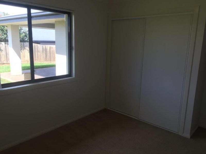 27 Cole Street, Redland Bay QLD 4165