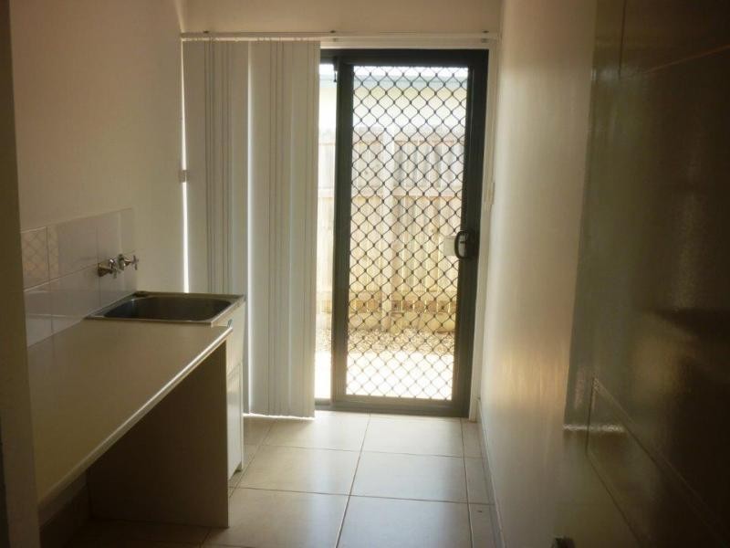 27 Cole Street, Redland Bay QLD 4165