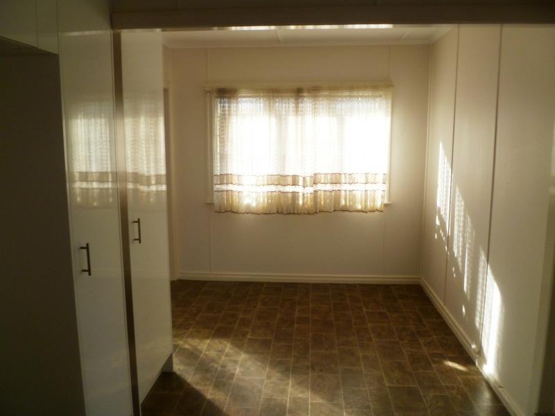 22 Boxgrove Avenue, Wynnum QLD 4178