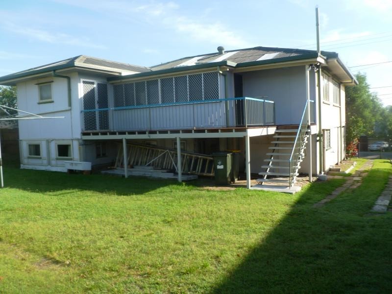 22 Boxgrove Avenue, Wynnum QLD 4178
