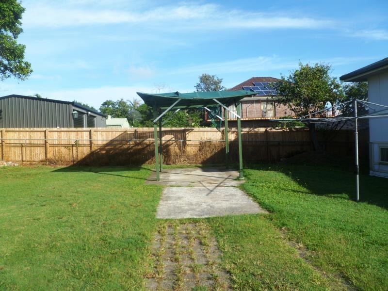 22 Boxgrove Avenue, Wynnum QLD 4178