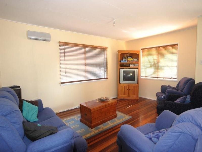 21 Euston Street, Wynnum West QLD 4178