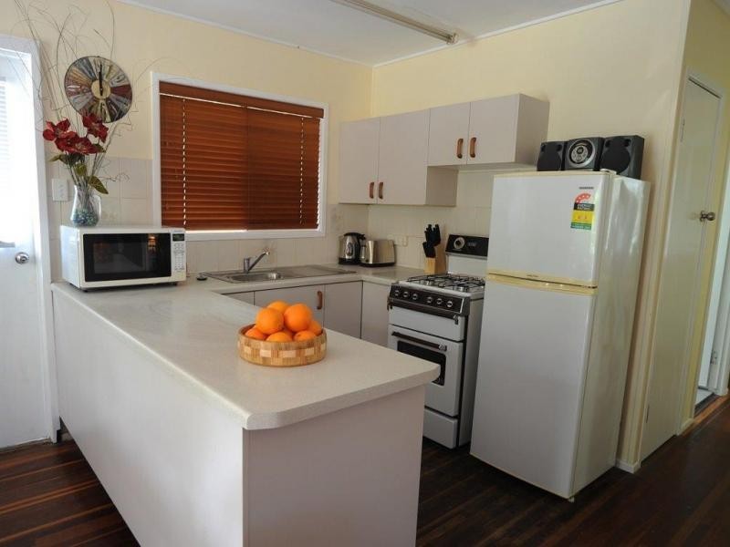 21 Euston Street, Wynnum West QLD 4178